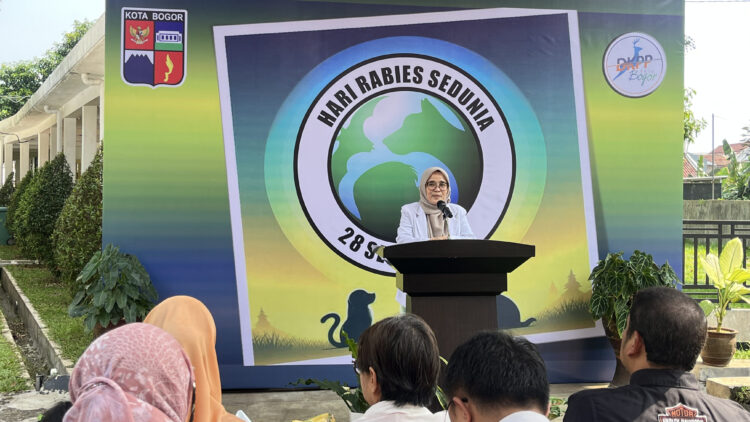 Cegah Rabies, Sekolah Vokasi IPB University Berperan Aktif di World Rabies Day 2024