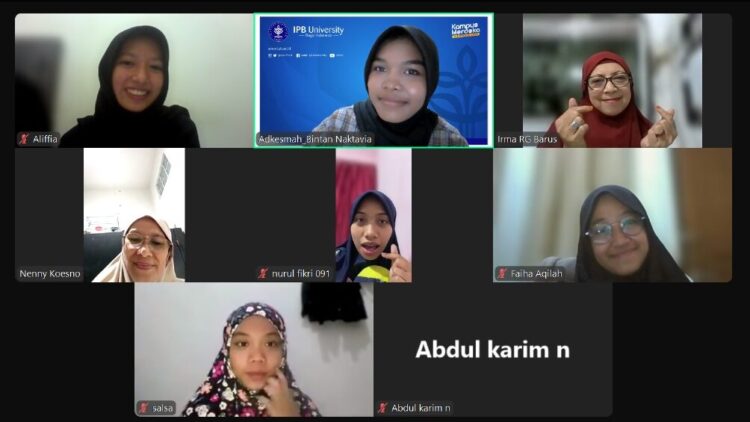 Dorong Kemampuan Bahasa Inggris, Agrianita Sekolah Vokasi IPB University Hadirkan English Course Inklusif