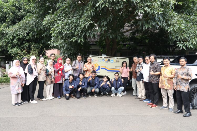 Sekolah Vokasi IPB University Dorong Inovasi Pertanian Presisi melalui Kontribusi Aktif dalam Monev Program Berdikari Emas