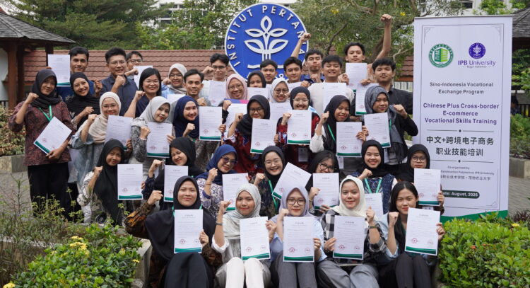Chinese Plus Cross-border E-commerce Vocational Skills Training, Kolaborasi Sekolah Vokasi IPB dengan Guangdong Constrution Polytechnic China