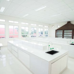Lab Kimia